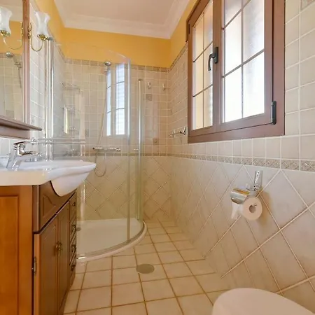 Casa Duque - Vistas, Jacuzzi, Sauna Y Piscina Holiday home
