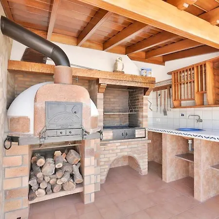 Casa Duque - Vistas, Jacuzzi, Sauna Y Piscina Holiday home *